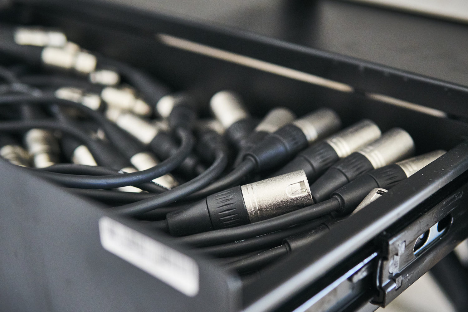 XLR Patchkabel Schublade